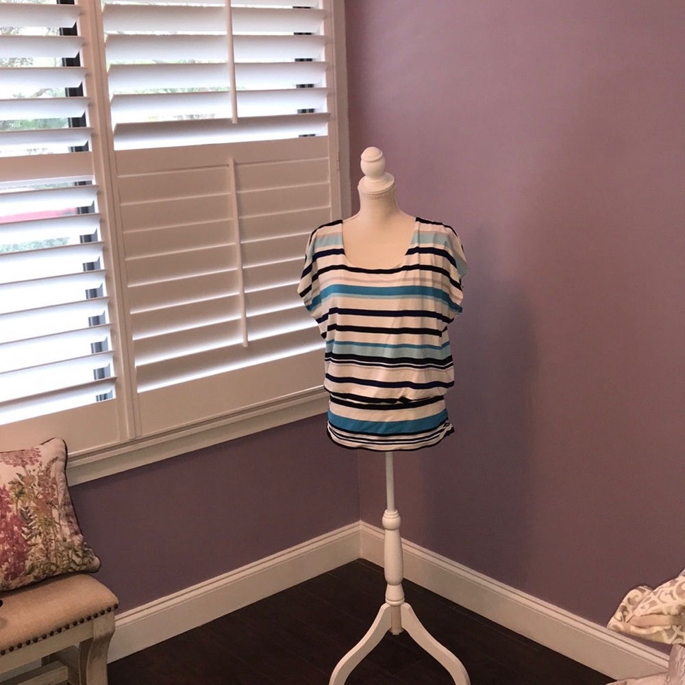 White House/Black Market white & blue striped top.